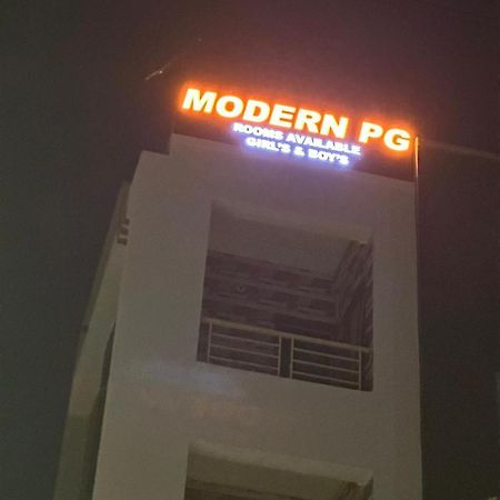 Modern Pg Pune Exterior foto